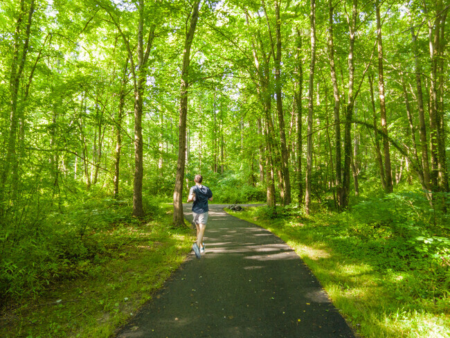 Go jogging along the wooded trails in the Sugarland Run Stream Valley Park located in Dranesville.