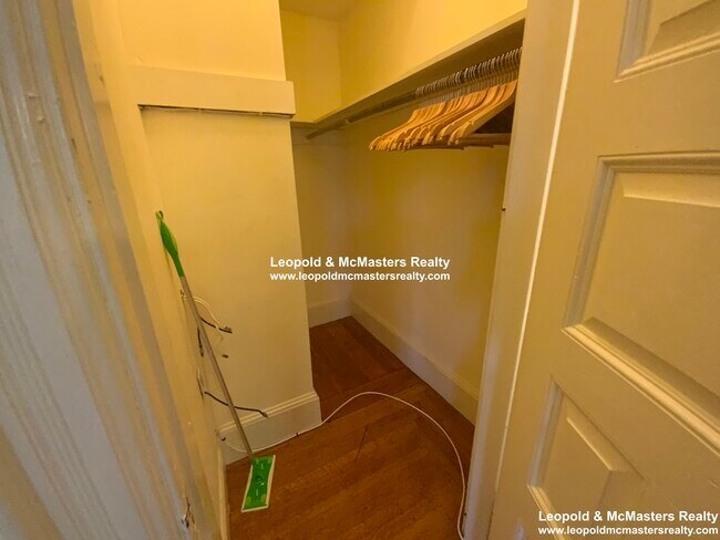 379 Commonwealth Ave unit 5, Boston, MA 02115 - photo 4