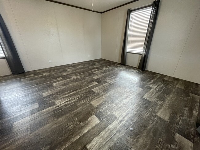 16220 Frontenac Ave, Clinton Township, MI 48038 - photo 4