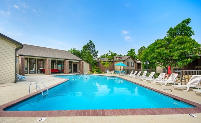 Woodrun Village, Yukon, OK 73099 - photo 6