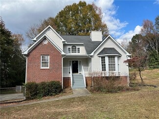 612 Sutton Way SW, Marietta, GA 30064