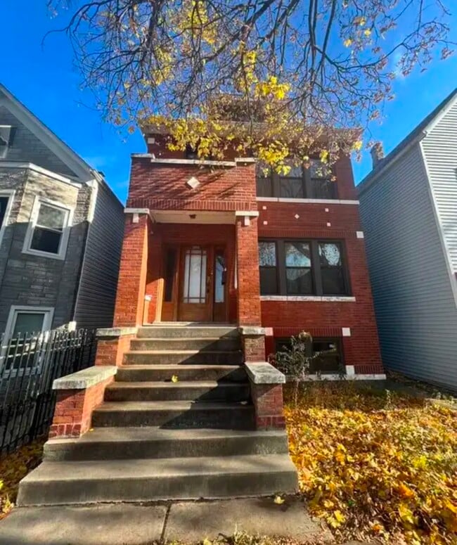 4511 S Washtenaw Ave, Chicago, IL 60632