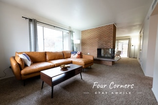 206 N Wall Ave, Farmington, NM 87401