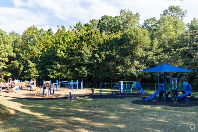 Narvie Harris Elementary School offers outdoor learning opportunities.