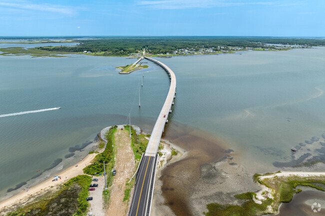Morehead City offers close access to the areas many islands and beaches.