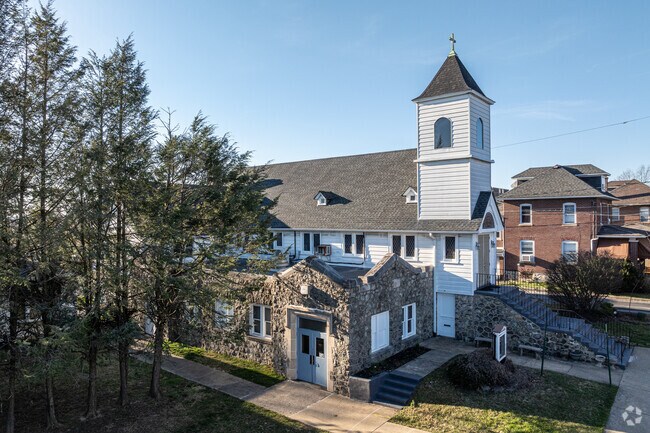 Annunciation Greek Orthodox Church serves many of Wilson's faithful.