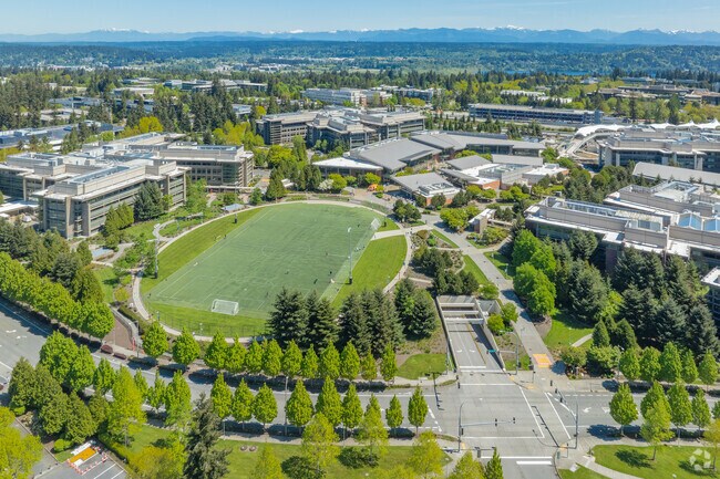 Many Bridle Trails residents work at the sprawling Microsoft Campus just 5 minutes away.