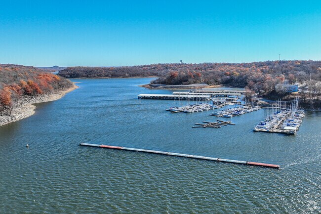 Utilize one of many marinas on Oologah Lake for easy boat access and storage.