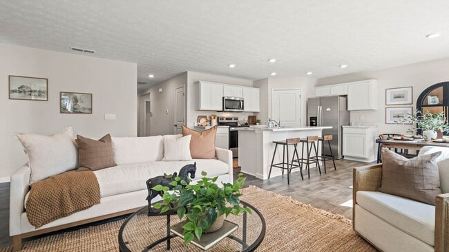 1796 Palmer Ct, Xenia, OH 45385 - photo 2