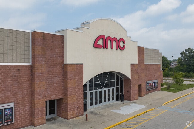 The AMC movie theatre at the Washington Square Mall on Washington St in East Warren.