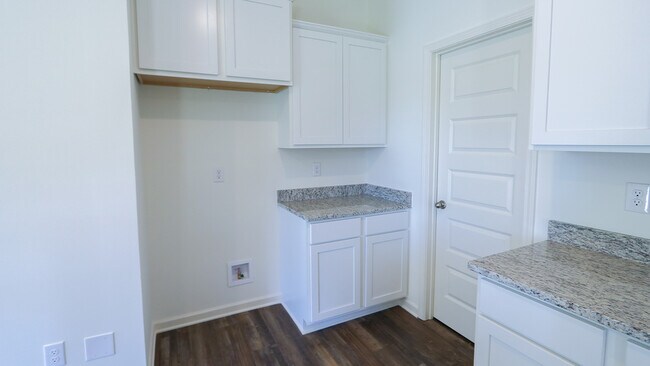 2302 Surry SW, Cullman, AL 35055 - photo 6