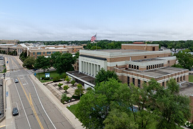 WK Kellogg Preparatory High School