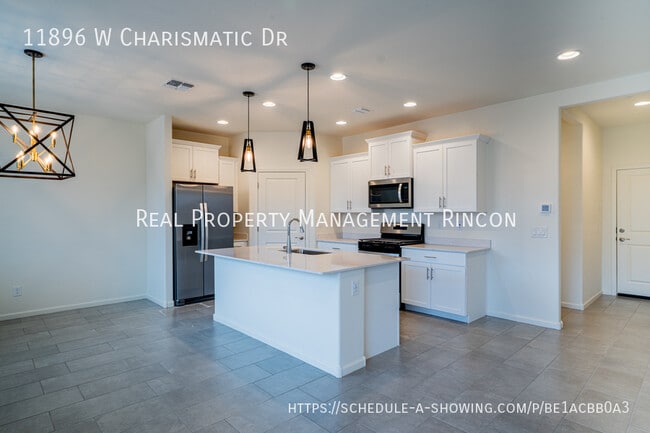 11896 W Charismatic Dr, Marana, AZ 85653 - photo 3