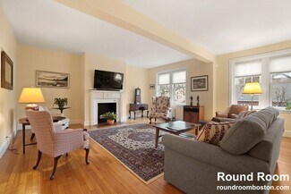 60 Browne St Unit 3, Brookline, MA 02446