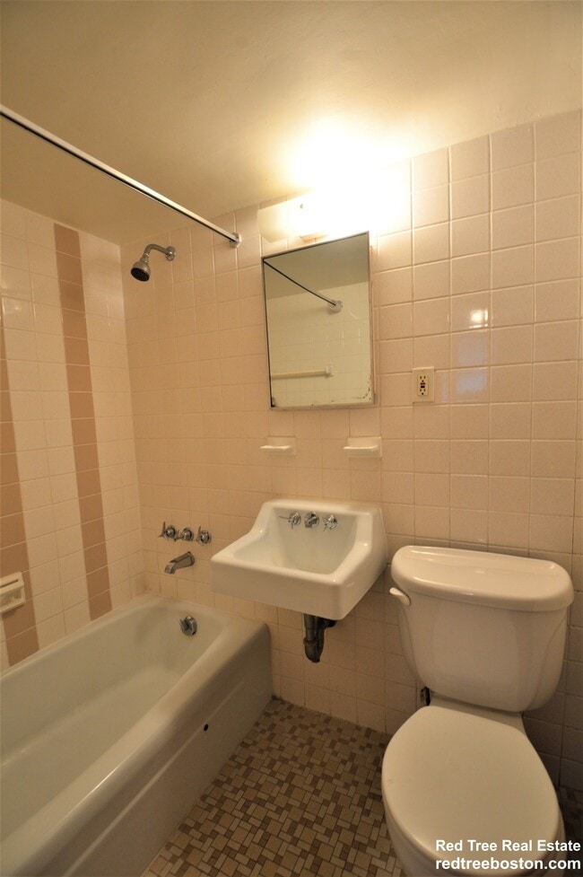 168 N Beacon St unit 1, Brighton, MA 02135 - photo 7