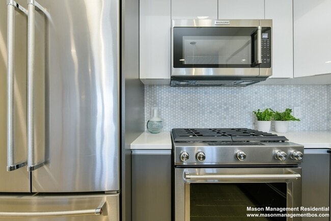 85 Willow Ct, Boston, MA 02125 - photo 3