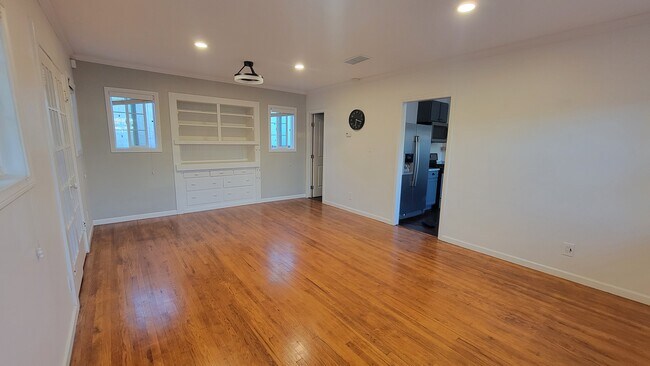 1243 N Alexandria Ave unit 2, Los Angeles, CA 90029 - photo 6