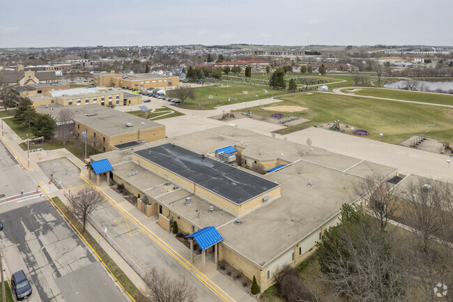 Waunakee Heritage Elementary School has approximately 525 students.