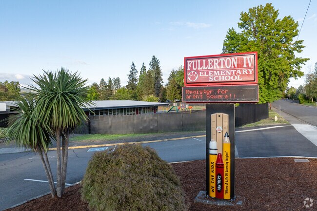 Fullerton Elementary School offers learning opportunities for your child to thrive.