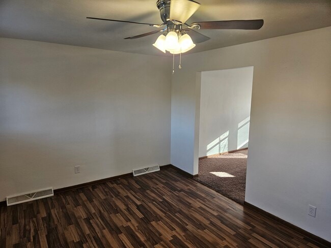 5246 E Calla Rd, New Middletown, OH 44442 - photo 2