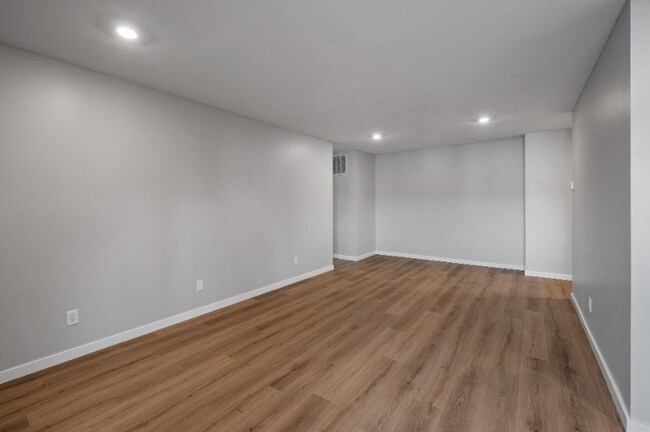 1551 Namekagon St, Hudson, WI 54016 - photo 7