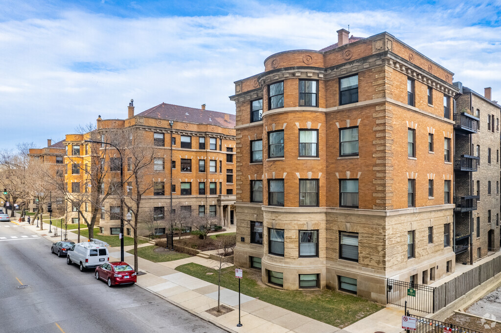 About The Pattington, Chicago IL | HOAs, Reviews, Amenities - Homes.com