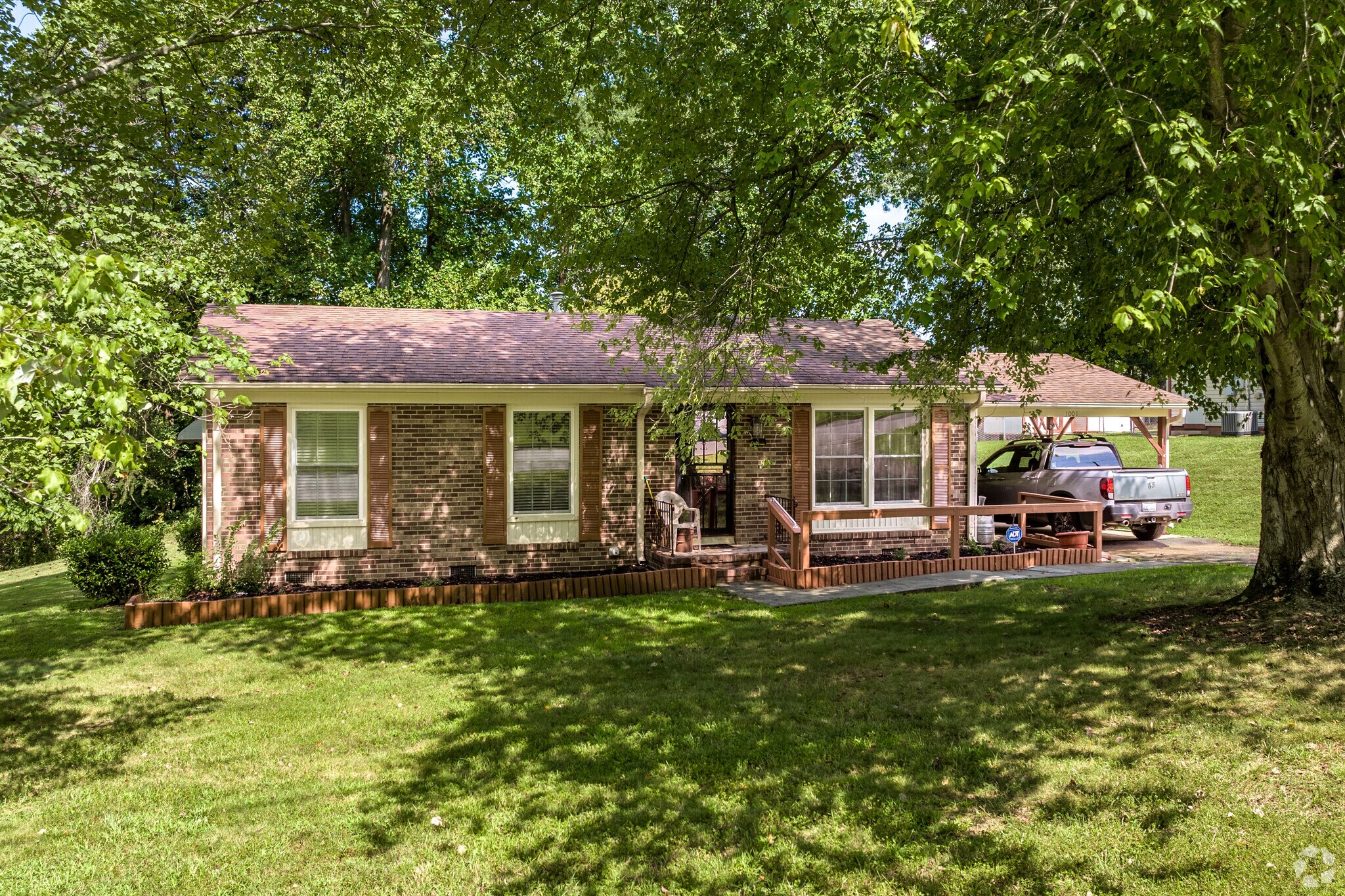 Many of the homes in Reynolda Forest/Salem Lake have mature trees to offer shade in the summer.