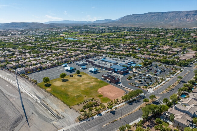 At Judy and John L Goolsby Elementary School, the student-teacher ratio is 20.
