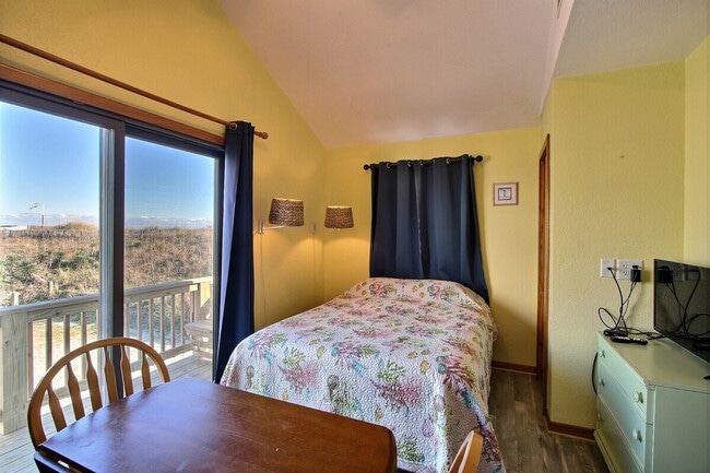 56821 N Carolina Hwy 12 unit ID1255545P, Hatteras, NC 27943 - photo 7