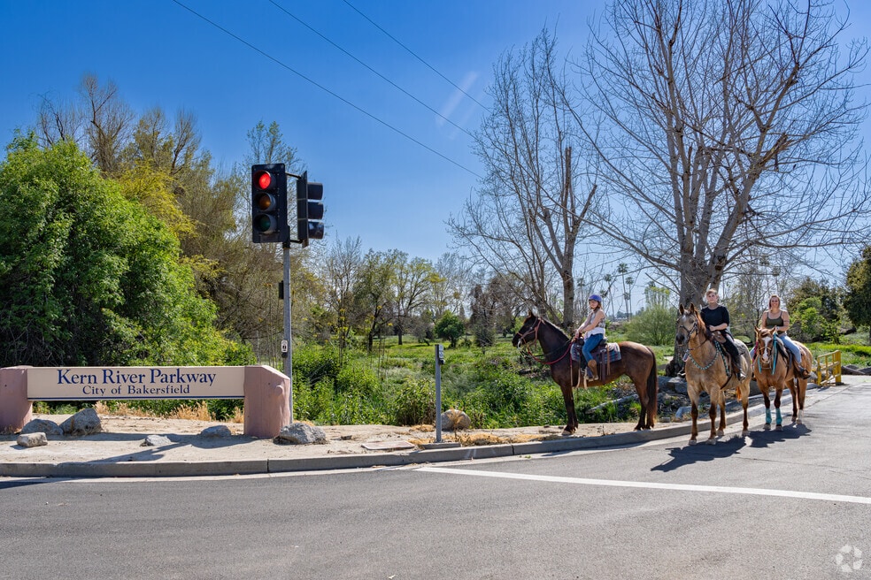 HomakerPark_535664_FX_093025_FINAL