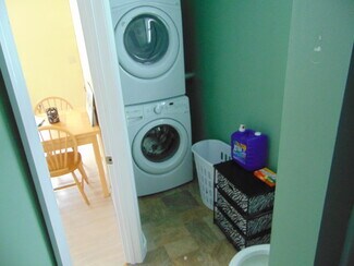 851 Western Ave Unit Apartment 1, Hampden, ME 04444