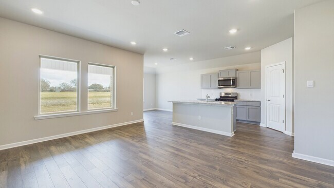 3106 Ravenwood St unit 36198683, Lake Charles, LA 70607 - photo 6