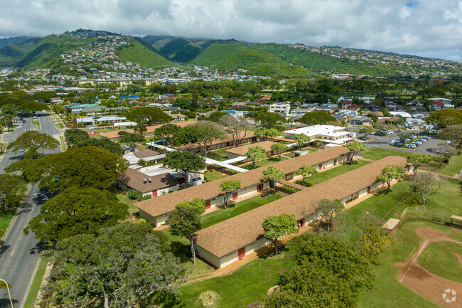 Kahala Elementary has innovative teaching methods that cater to different learning styles.