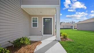 322 Elizabeth Dr, Brunswick, GA 31525