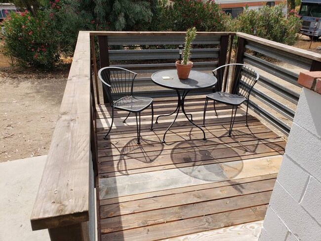 37711 E Benton Rd unit Master Bedroom and s, Temecula, CA 92592 - photo 4