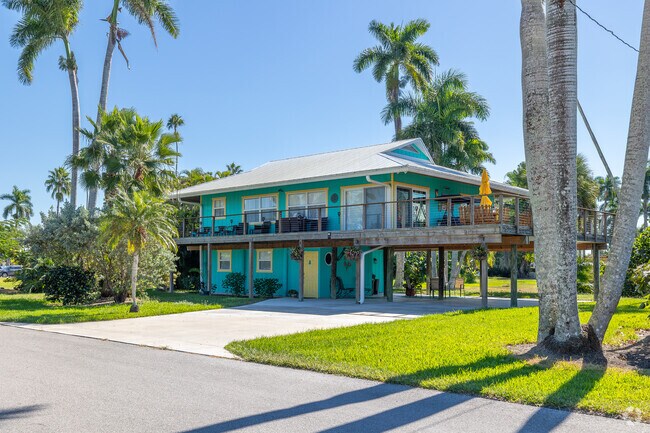 Stilt homes in Everglades City are common for flood protection.
