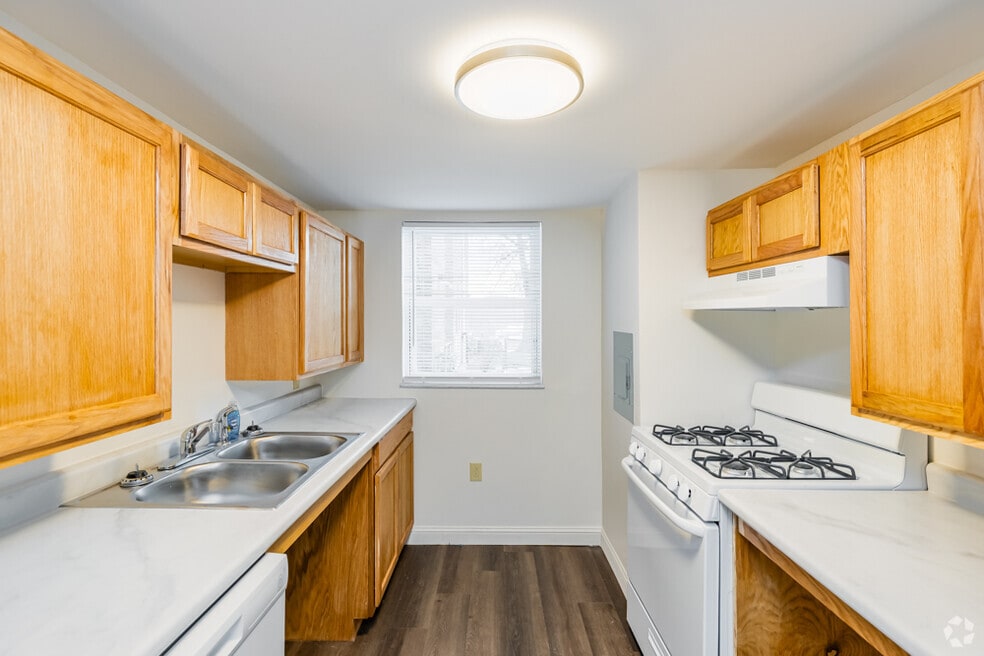 Marjorie Gardens, Morgantown, WV 26501 - photo 1