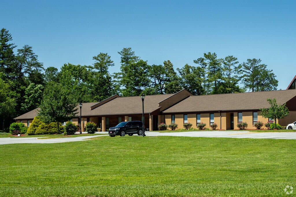 Many students in the area attend Canongate Catholic High School.