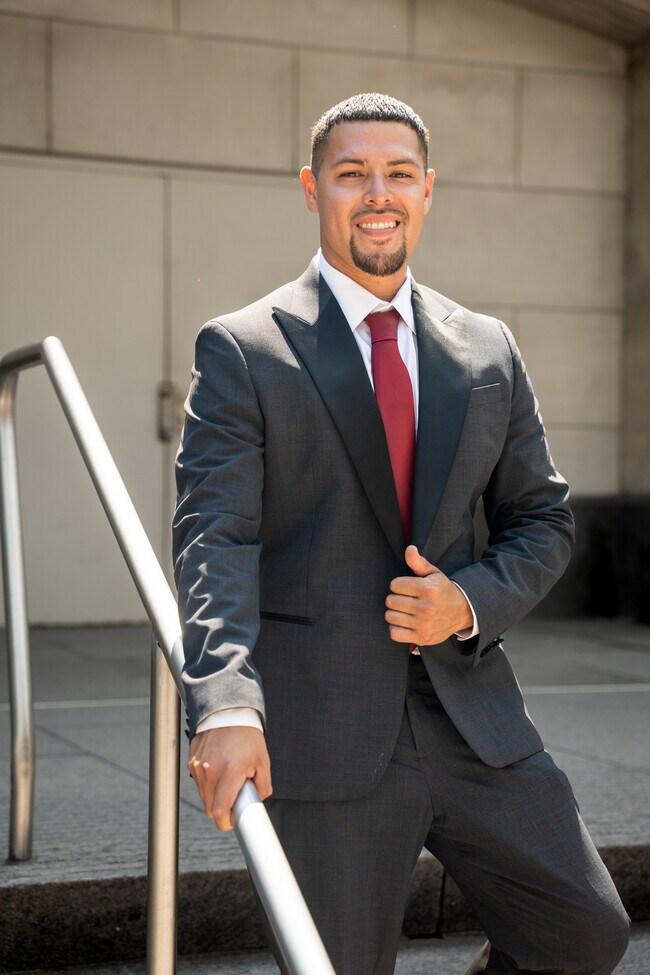 Agent Photo
