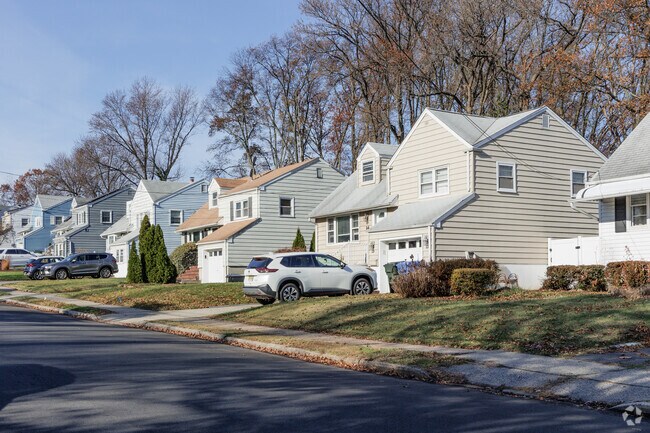 There is a large supply of classic single family homes in Fords, NJ.