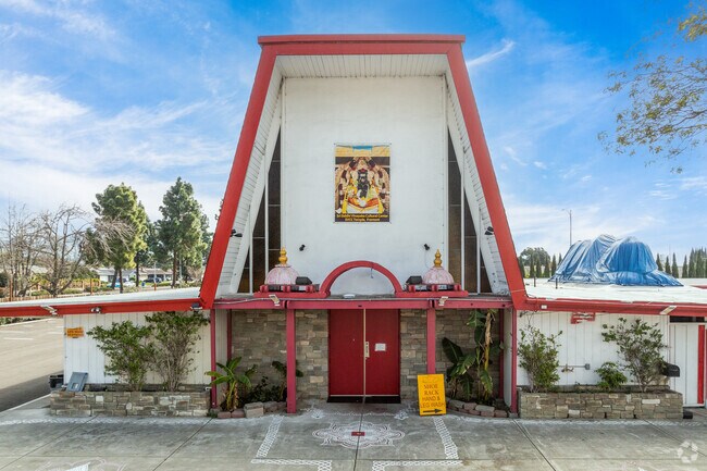 Sri Siddhi Vinayaka Cultural Center is  a spiritual center located in Blacow.