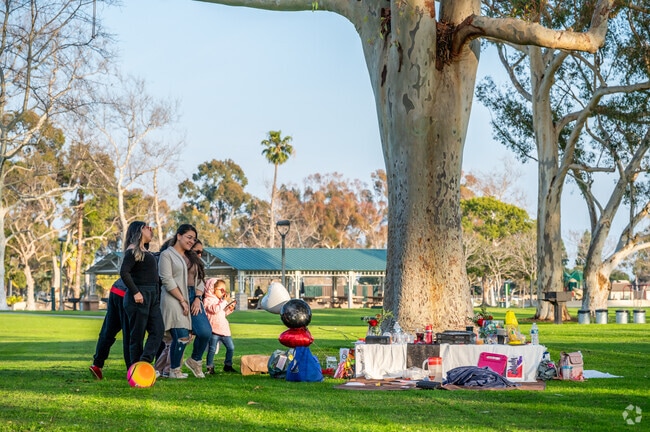 Enjoy a picnic on vast open fields at Mile Square Regional Park of Fountain Valley.