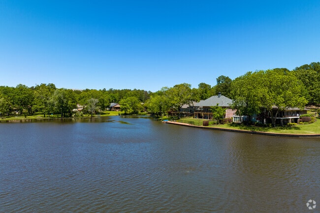 Foreman Lake provides lakeside living in Midtown Little Rock.