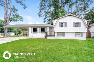 6041 Randy Ln, Ellenwood, GA 30294