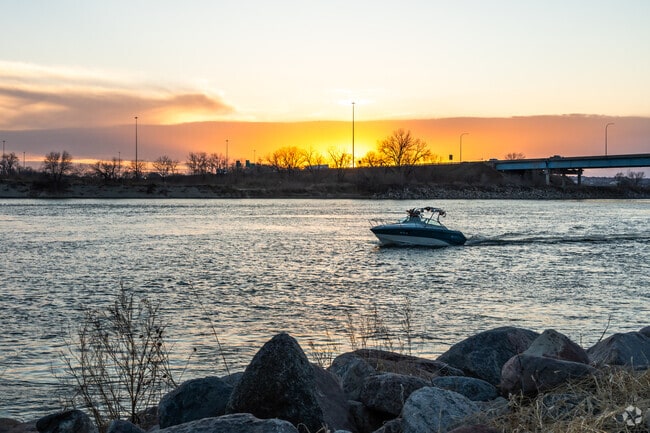 North Hills residents don't have to go far to enjoy life on the water via the Missouri River.