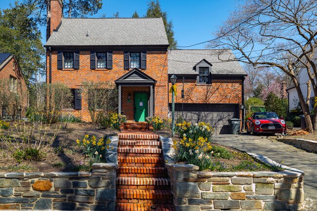 Curb appeal makes walking the Shepherd Park neighborhood a treat.