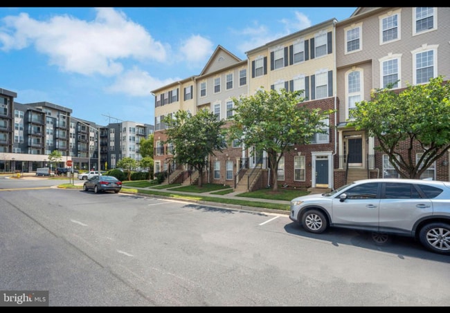 15504 John Diskin Cir, Woodbridge, VA 22191 - photo 2