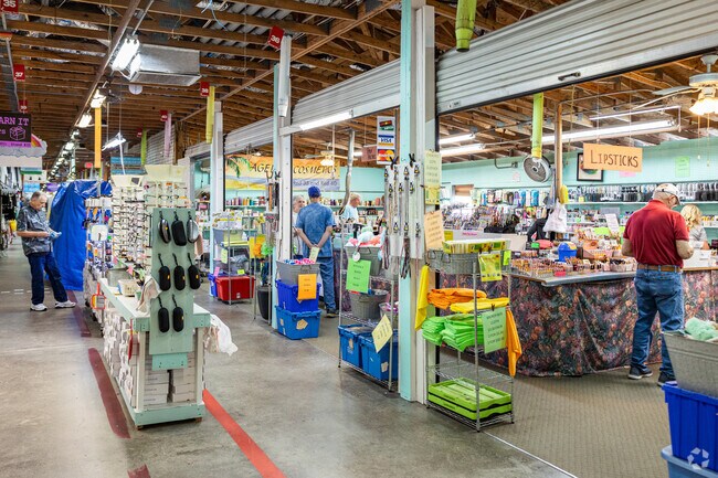 The Flea Market of Ortiz Avenue is a popular place to shop near Laredo & Country Lakes.