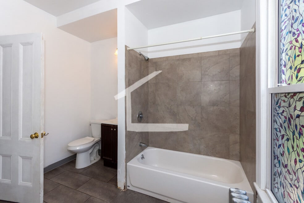 25 Laurel St unit 2, Roxbury, MA 02119 - photo 1