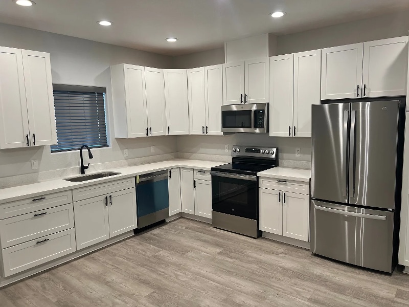 112 S Avenue B unit No.1, Yuma, AZ 85364 - photo 1